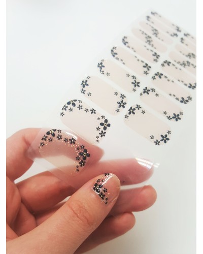 3 Things You Should Do When Applying Japanese Nail Stickers